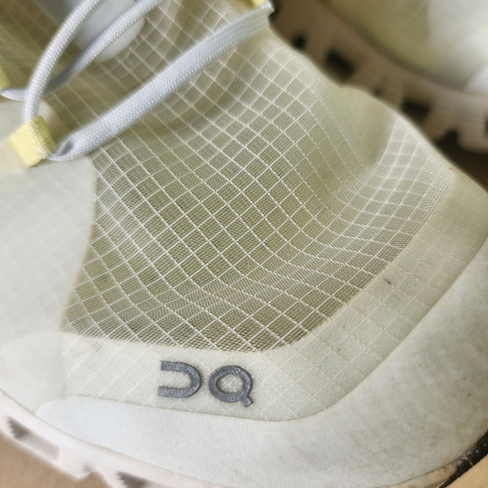 On Cloud X Helion Women's Run Walk Train Athletic Shoes SZ 9 White Yellow Gym - Picture 5 of 15